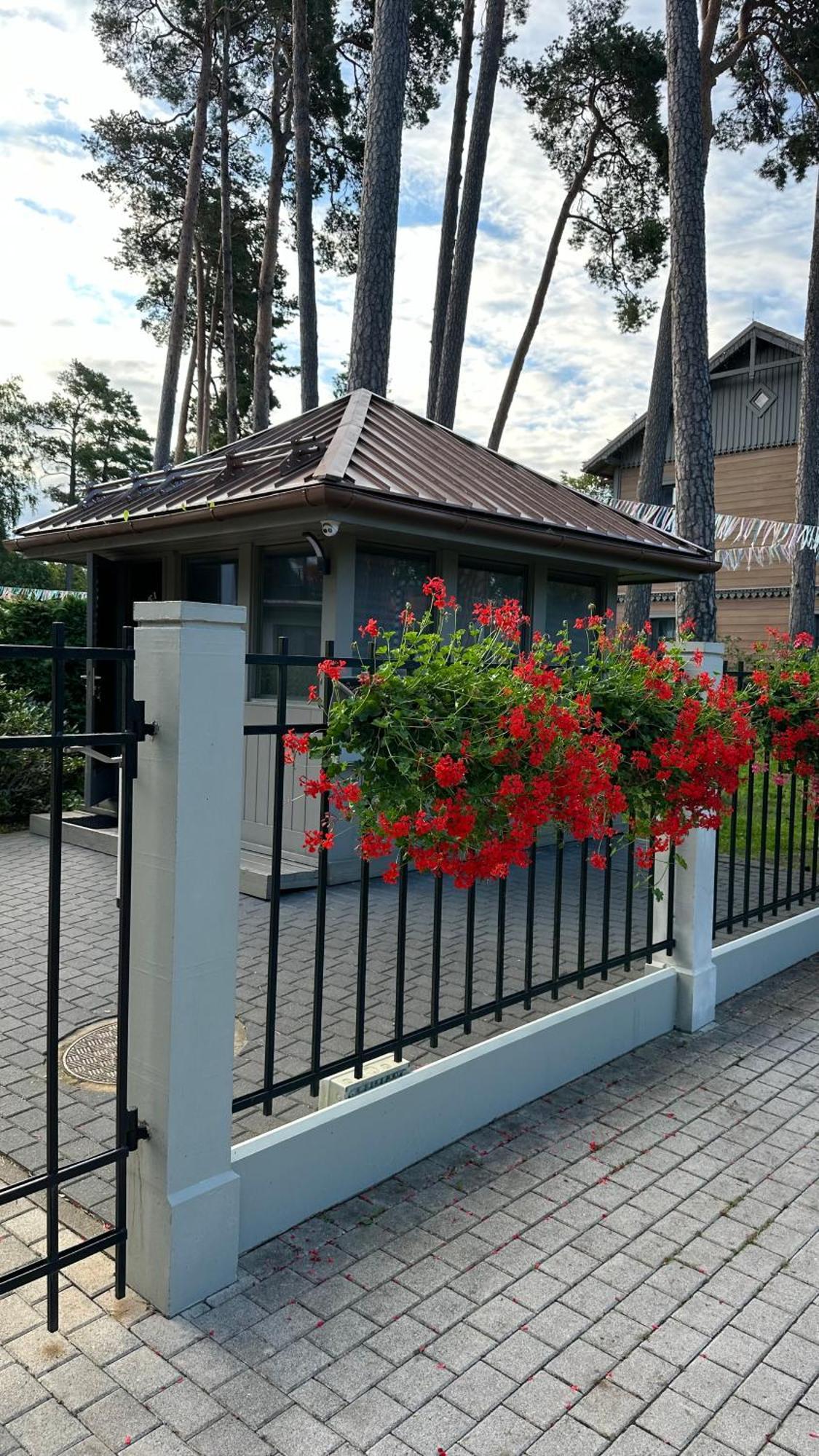 Dzintari Jūrkalne Exterior foto